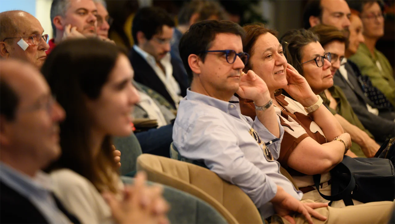 Conferência em Viana do Castelo reafirma compromisso das farmácias com as pessoas