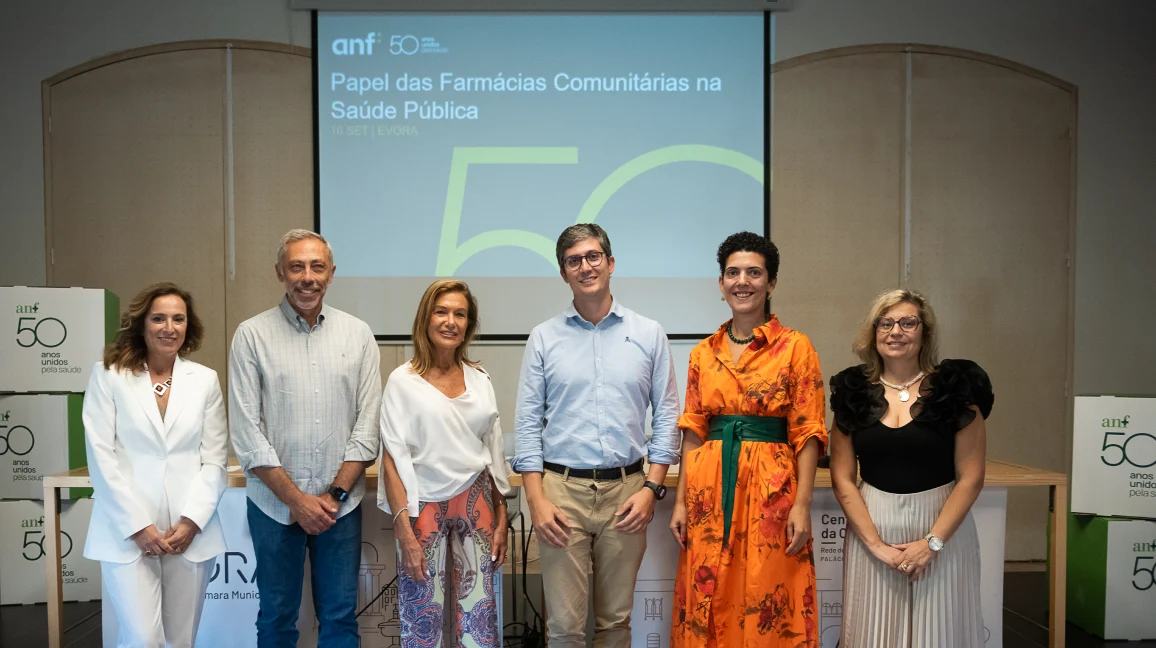 Pessoas em Conferencia